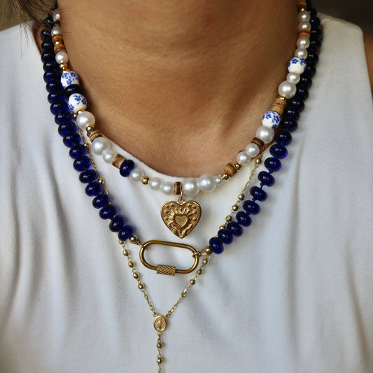 BLUE KNOTTED NECKLACE